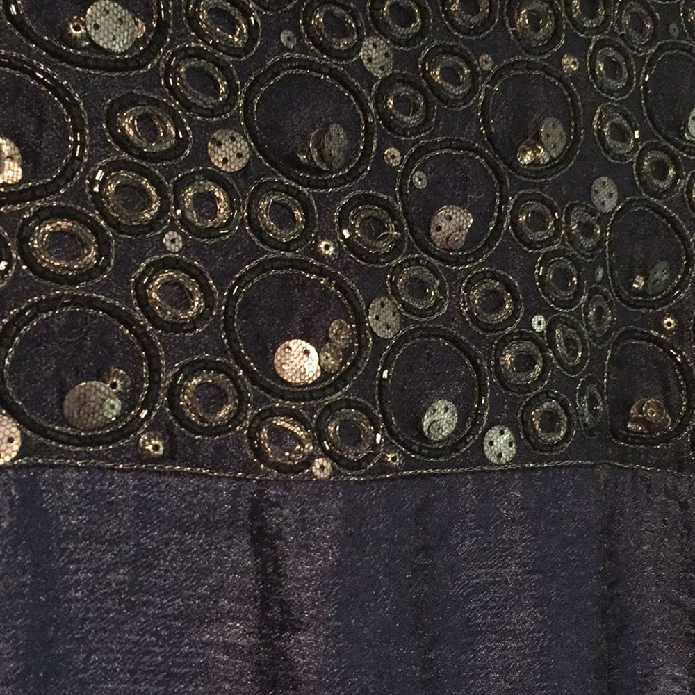 Beautiful sheath dress - Picture 2 of 3